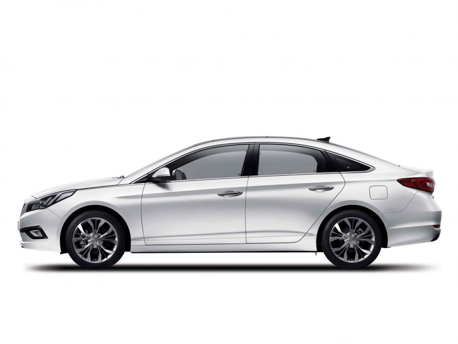  Hyundai Sonata 2014 года  (фото 14 из 19)